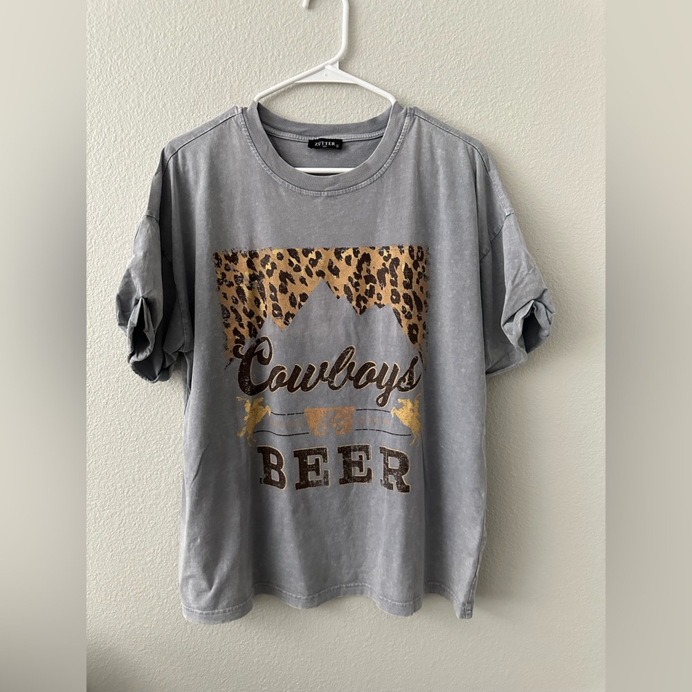 Zutter t shirt women’s size medium